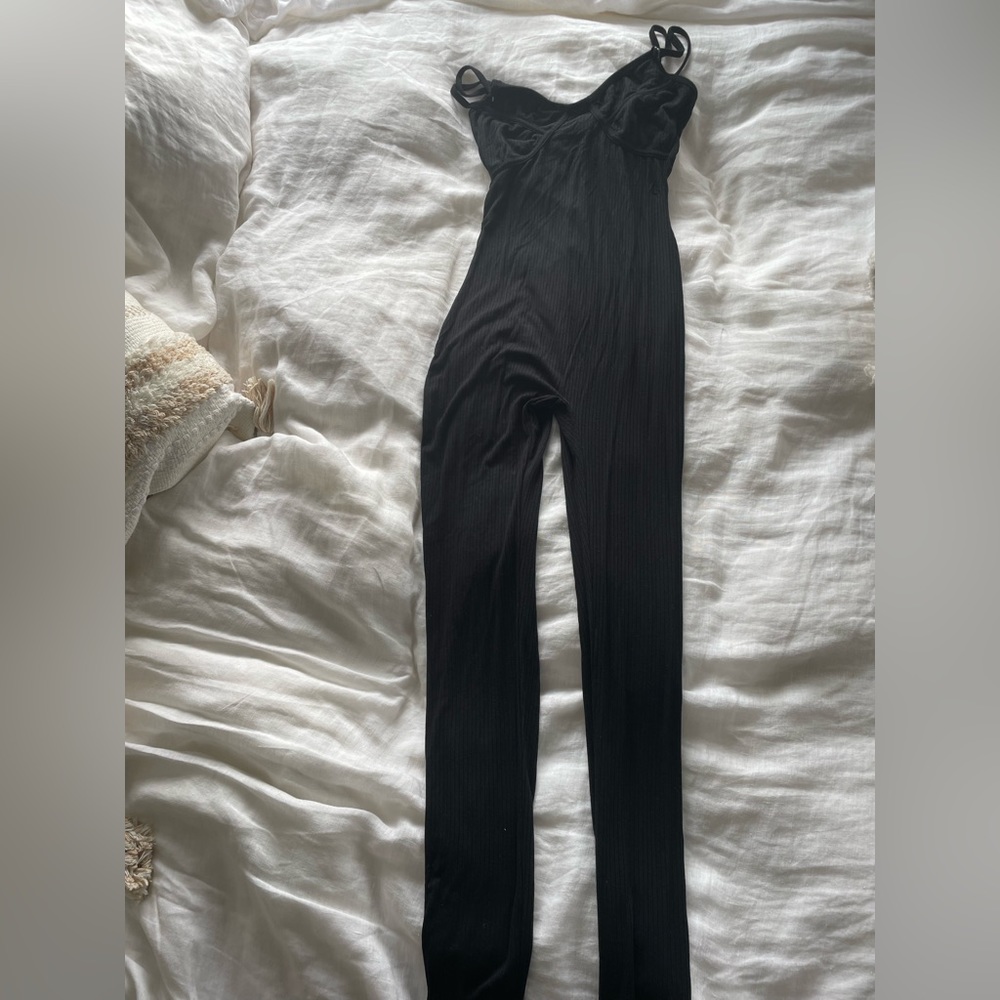 Ribbed jumpsuit with long sleeved matching duster top